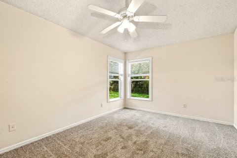 Villa ou maison à louer à Orlando, Floride: 3 chambres, 135.36 m2 № 2389068 - photo 9