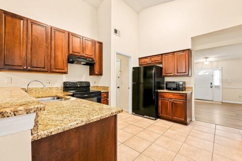 Villa ou maison à louer à Orlando, Floride: 3 chambres, 135.36 m2 № 2389068 - photo 8
