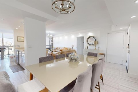 Condo in Aventura, Florida, 3 bedrooms № 1959111 - photo 5