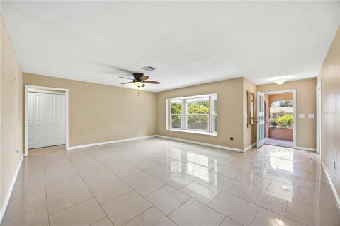 Villa ou maison à vendre à Nokomis, Floride: 3 chambres, 184.97 m2 № 2150003 - photo 3