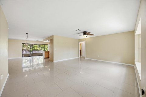 Villa ou maison à vendre à Nokomis, Floride: 3 chambres, 184.97 m2 № 2150003 - photo 21