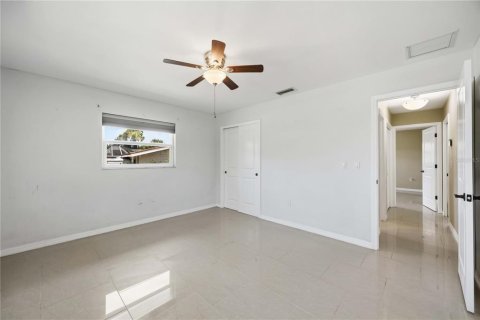 Villa ou maison à vendre à Nokomis, Floride: 3 chambres, 184.97 m2 № 2150003 - photo 11
