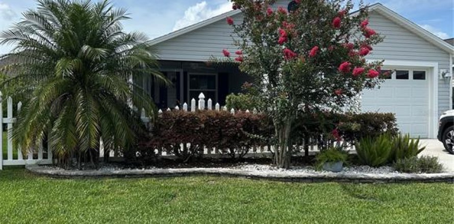 Villa ou maison à The Villages, Floride 2 chambres, 106.65 m2 № 1812748
