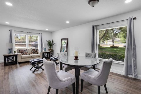 House in Groveland, Florida 4 bedrooms, 183.95 sq.m. № 1686557 - photo 14
