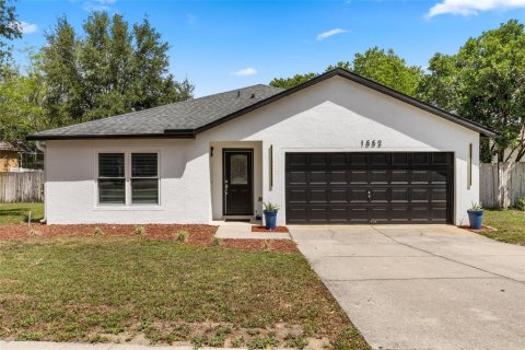House in Groveland, Florida 4 bedrooms, 183.95 sq.m. № 1686557 - photo 1
