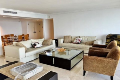 Copropriété à vendre à Miami, Floride: 2 chambres, 174.84 m2 № 1969853 - photo 2