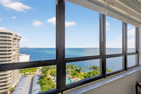 Copropriété à vendre à Miami, Floride: 2 chambres, 174.84 m2 № 1969853 - photo 19