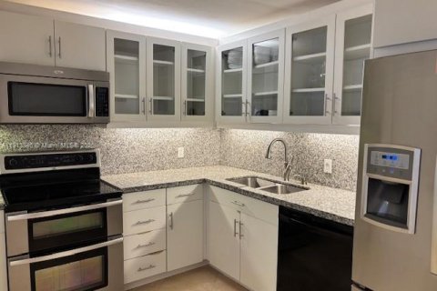 Copropriété à vendre à Miami, Floride: 2 chambres, 174.84 m2 № 1969853 - photo 3