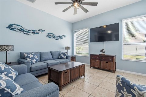 House in Palm Coast, Florida 4 bedrooms, 226.4 sq.m. № 2147577 - photo 22