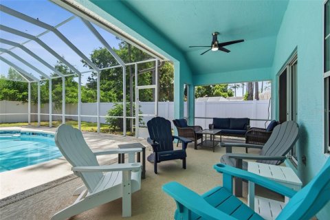 House in Palm Coast, Florida 4 bedrooms, 226.4 sq.m. № 2147577 - photo 7