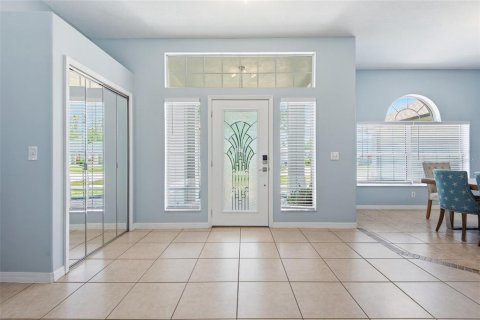 House in Palm Coast, Florida 4 bedrooms, 226.4 sq.m. № 2147577 - photo 9