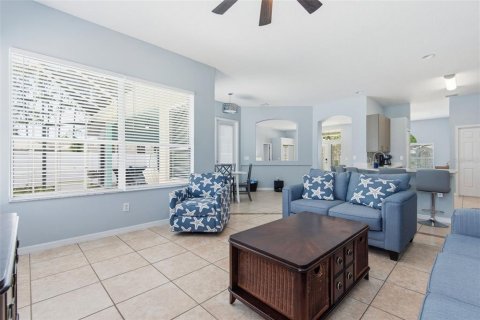 House in Palm Coast, Florida 4 bedrooms, 226.4 sq.m. № 2147577 - photo 24
