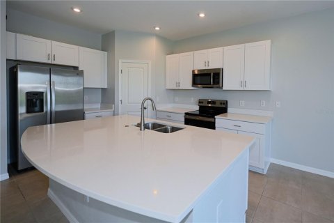 Touwnhouse à vendre à Sarasota, Floride: 3 chambres, 148.36 m2 № 1900644 - photo 3
