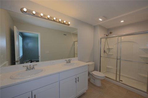 Touwnhouse à vendre à Sarasota, Floride: 3 chambres, 148.36 m2 № 1900644 - photo 16