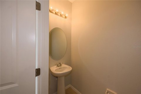 Touwnhouse à vendre à Sarasota, Floride: 3 chambres, 148.36 m2 № 1900644 - photo 10