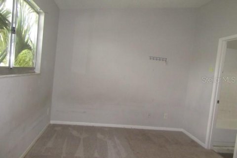 Touwnhouse à vendre à Tampa, Floride: 2 chambres, 86.96 m2 № 2196338 - photo 14