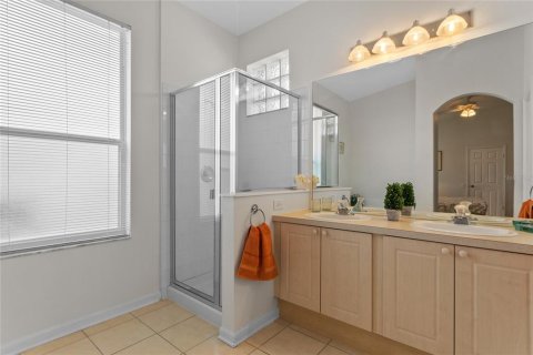 House in Kissimmee, Florida 4 bedrooms, 170.38 sq.m. № 725140 - photo 21