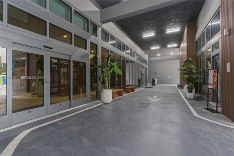 Condo in Miami, Florida  № 2069315 - photo 26