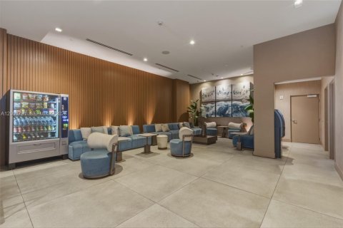 Condo in Miami, Florida  № 2069315 - photo 25