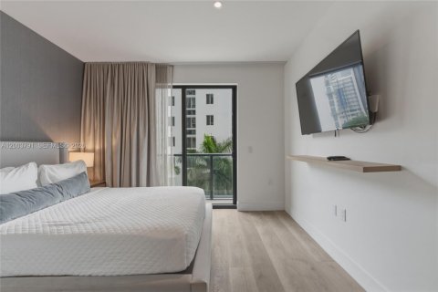 Condo in Miami, Florida  № 2069315 - photo 3