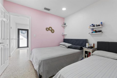 Купить виллу или дом в Хайалиа, Флорида 3 спальни, 120.96м2, № 1997053 - фото 24