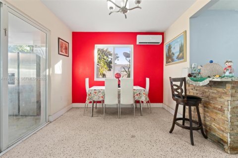 Купить виллу или дом в Хайалиа, Флорида 3 спальни, 120.96м2, № 1997053 - фото 15