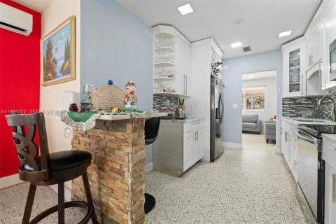 Купить виллу или дом в Хайалиа, Флорида 3 спальни, 120.96м2, № 1997053 - фото 13