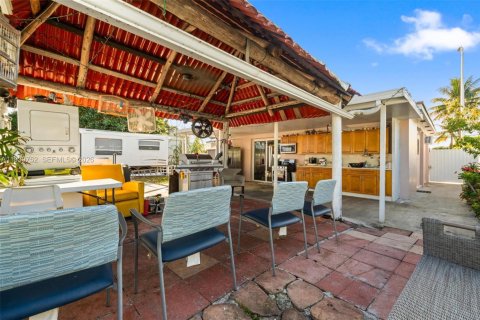 Купить виллу или дом в Хайалиа, Флорида 3 спальни, 120.96м2, № 1997053 - фото 29