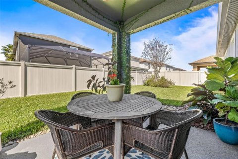 House in Wesley Chapel, Florida 4 bedrooms, 218.13 sq.m. № 1549401 - photo 30