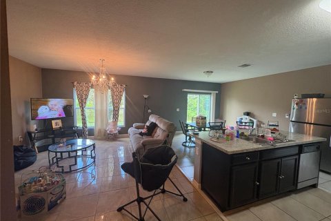 Villa ou maison à vendre à Winter Haven, Floride: 4 chambres, 156.26 m2 № 2356136 - photo 5