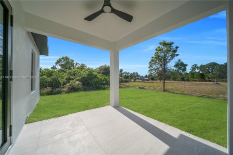 Villa ou maison à vendre à Lehigh Acres, Floride: 3 chambres № 1975965 - photo 19