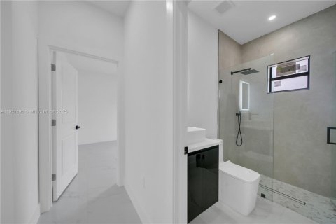 Villa ou maison à vendre à Lehigh Acres, Floride: 3 chambres № 1975965 - photo 8