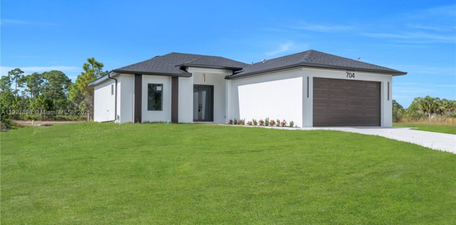 Villa ou maison à Lehigh Acres, Floride 3 chambres № 1975965