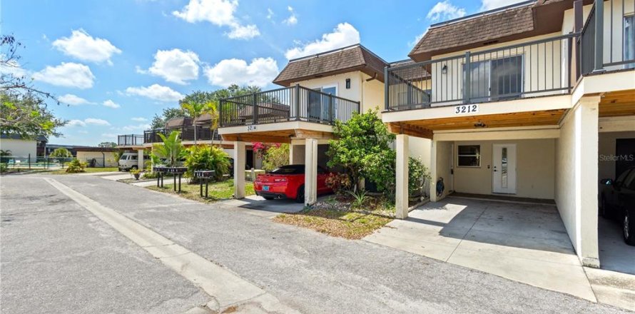 Condo in Sarasota, Florida, 3 bedrooms № 1749714