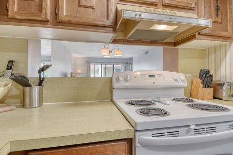 Copropriété à vendre à Sarasota, Floride: 2 chambres, 102.29 m2 № 1915860 - photo 21
