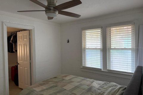 House in Orlando, Florida 3 bedrooms, 84.82 sq.m. № 2348237 - photo 6