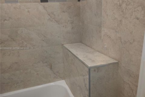 Condo in Coconut Creek, Florida, 2 bedrooms  № 2081446 - photo 6