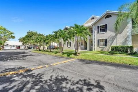 Condo in Oakland Park, Florida, 2 bedrooms № 2076508