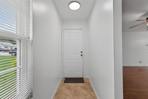 House in Ocala, Florida 3 bedrooms, 113.71 sq.m. № 2167000 - photo 3