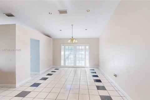 Villa ou maison à vendre à Homestead, Floride: 4 chambres, 208.1 m2 № 1983475 - photo 2