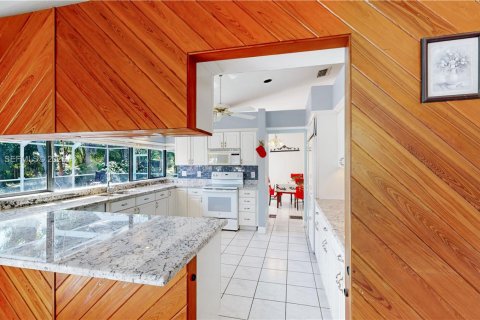 House in Homestead, Florida 4 bedrooms, 208.1 sq.m. № 1983475 - photo 24