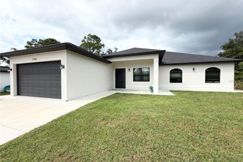 Villa ou maison à Port Charlotte, Floride 3 chambres, 226.77 m2 № 2399445