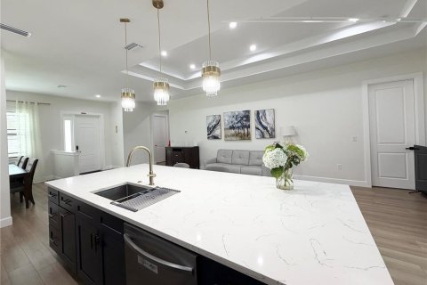 Villa ou maison à vendre à Port Charlotte, Floride: 3 chambres, 226.77 m2 № 2399445 - photo 17
