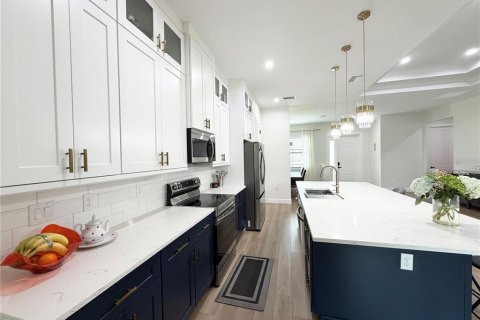 Villa ou maison à vendre à Port Charlotte, Floride: 3 chambres, 226.77 m2 № 2399445 - photo 14