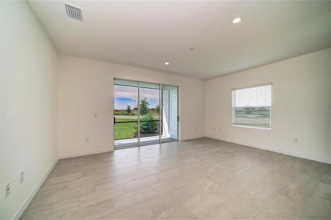 Townhouse in Bradenton, Florida 3 bedrooms, 167.22 sq.m. № 2211105 - photo 22