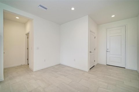 Townhouse in Bradenton, Florida 3 bedrooms, 167.22 sq.m. № 2211105 - photo 8