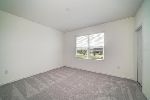 Townhouse in Bradenton, Florida 3 bedrooms, 167.22 sq.m. № 2211105 - photo 28