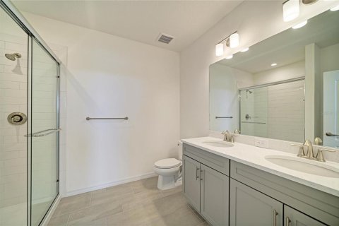 Townhouse in Bradenton, Florida 3 bedrooms, 167.22 sq.m. № 2211105 - photo 30