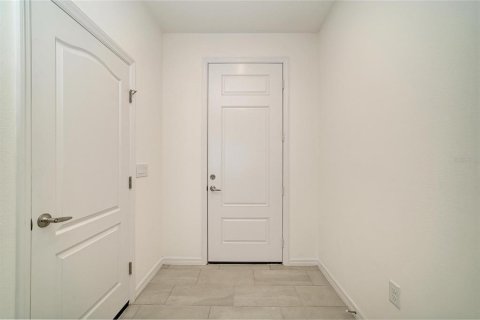 Townhouse in Bradenton, Florida 3 bedrooms, 167.22 sq.m. № 2211105 - photo 6