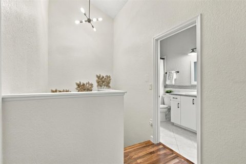 Townhouse in Palm Harbor, Florida 3 bedrooms, 148.18 sq.m. № 2419046 - photo 2